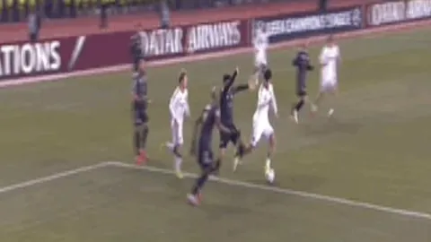 意媒透露：尤文接触奥斯梅恩经纪人，为争夺欧冠资格开启谈判